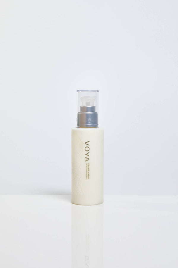 VOYA Skincare USA Cleanse and Mend Cleansing Milk 