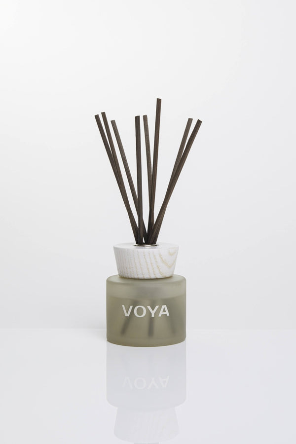 VOYA Skincare USA African Lime and Clove Reed Diffuser